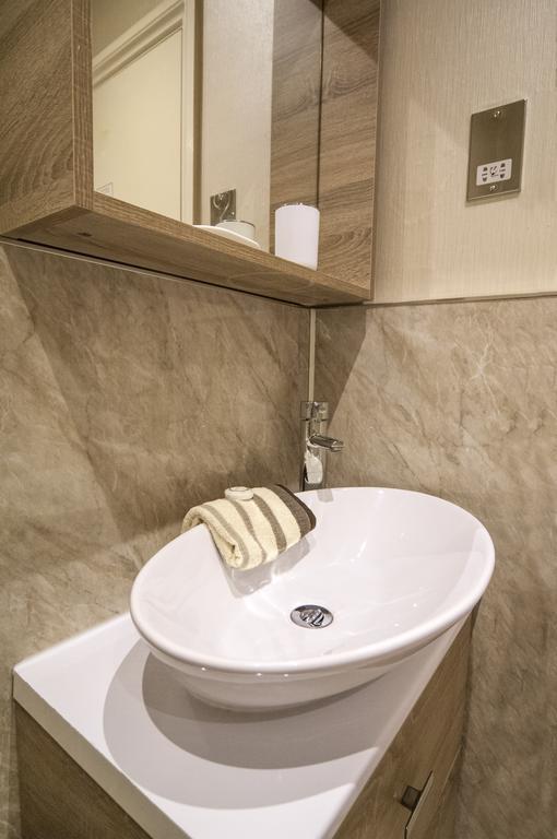 Hilbury Court Hotel Trowbridge Esterno foto