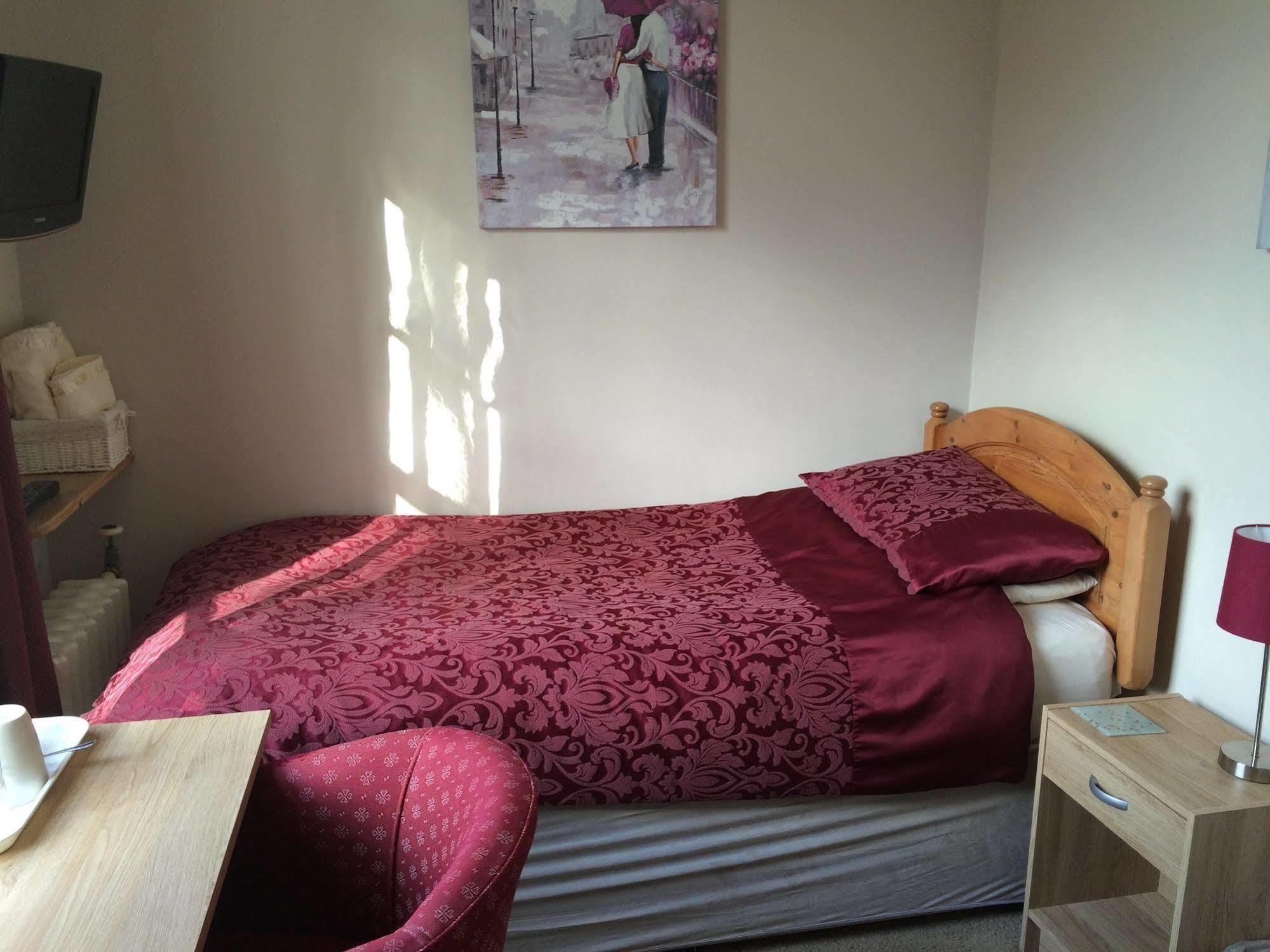 Hilbury Court Hotel Trowbridge Esterno foto