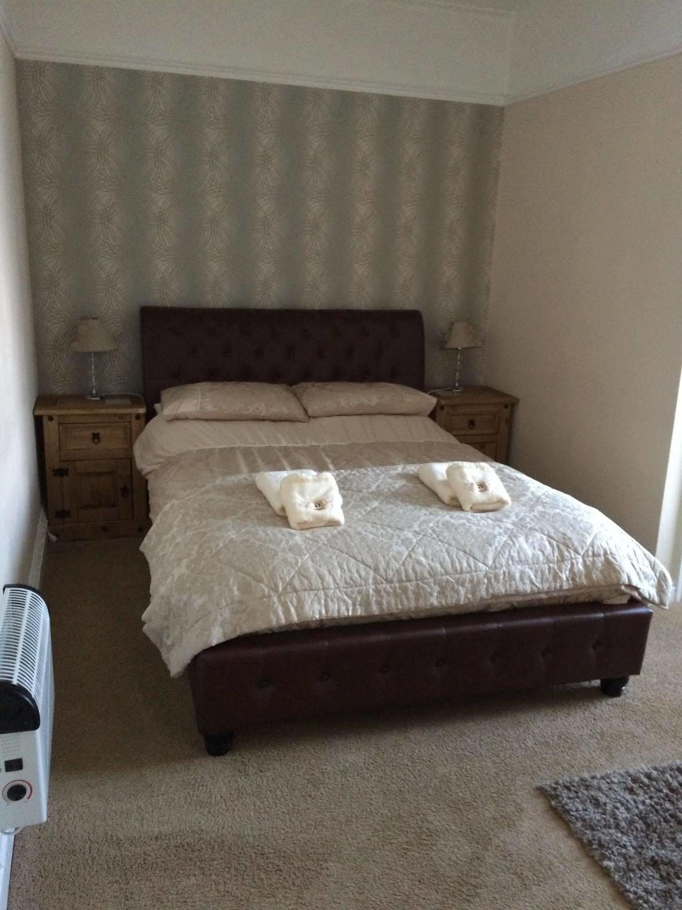 Hilbury Court Hotel Trowbridge Esterno foto